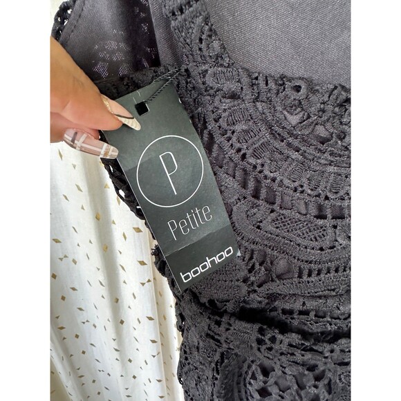 Boohoo NWT Women's Poppy Tassel Trim Crochet Lace Bodycon Mini Dress Petite 6 - Picture 4 of 8